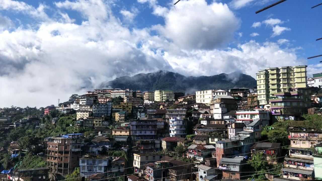 Medom'S BnbKohima エクステリア 写真
